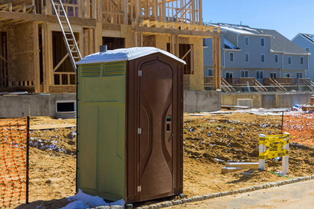 Best Porta potty delivery and setup  in Shorewood, WI